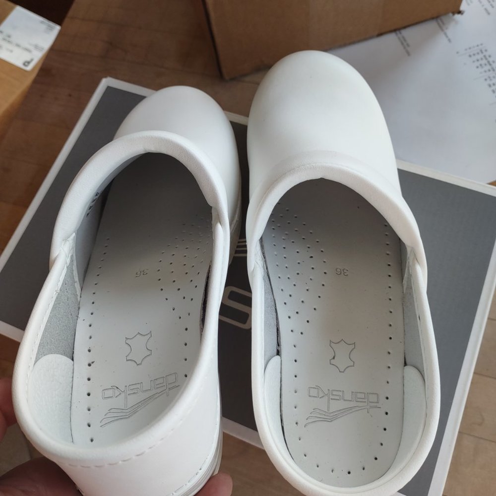 Dansko Clog - Picture 6 of 6
